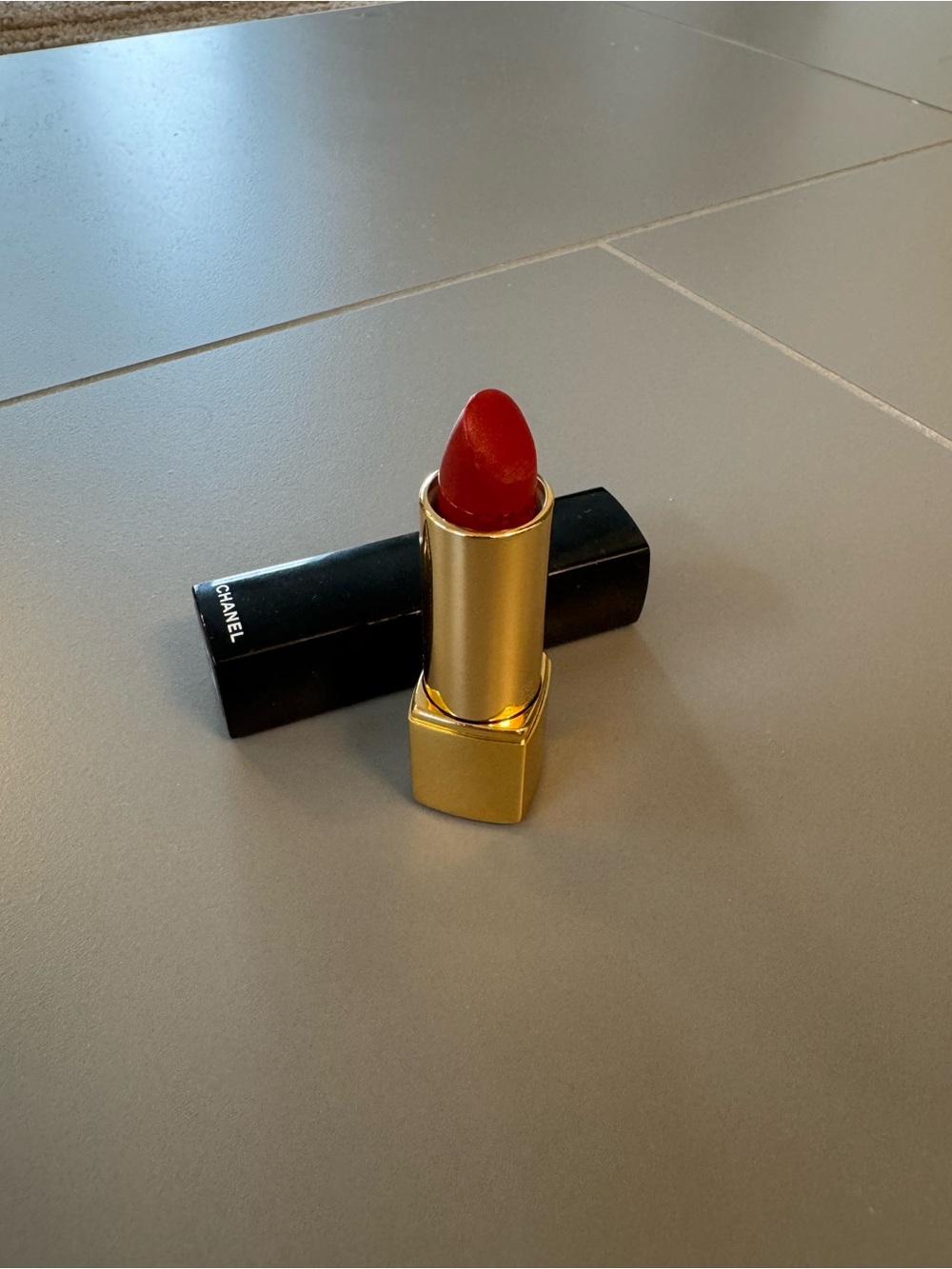 Chanel lipstick rouge allure full size - Picture 2 of 3